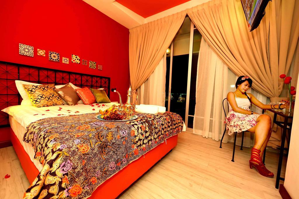 Langit Langi Hotel @ Port Dickson Dış mekan fotoğraf